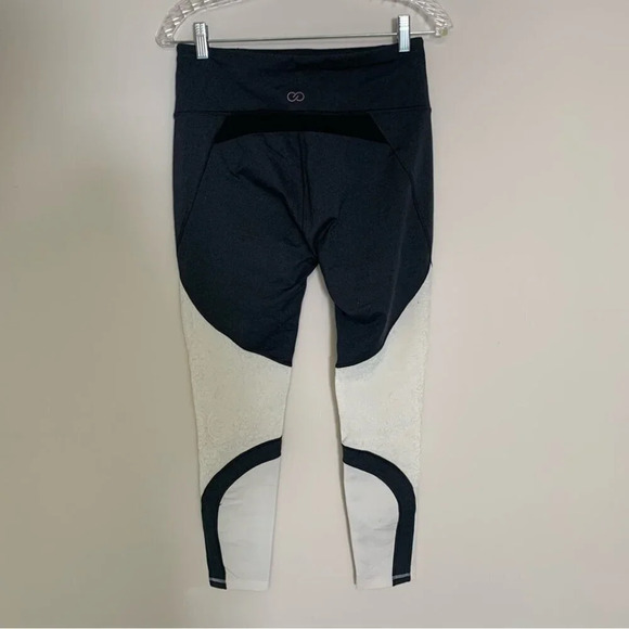 CALIA by Carrie Underwood Limited Edition  High Waist Leggings Grey M - Picture 3 of 11